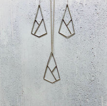 Load image into Gallery viewer, Arrow Pendulum Earrings (Large)