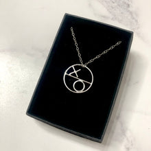 Load image into Gallery viewer, XO Round Pendant