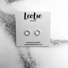 Load image into Gallery viewer, Connect Circle Stud Earrings