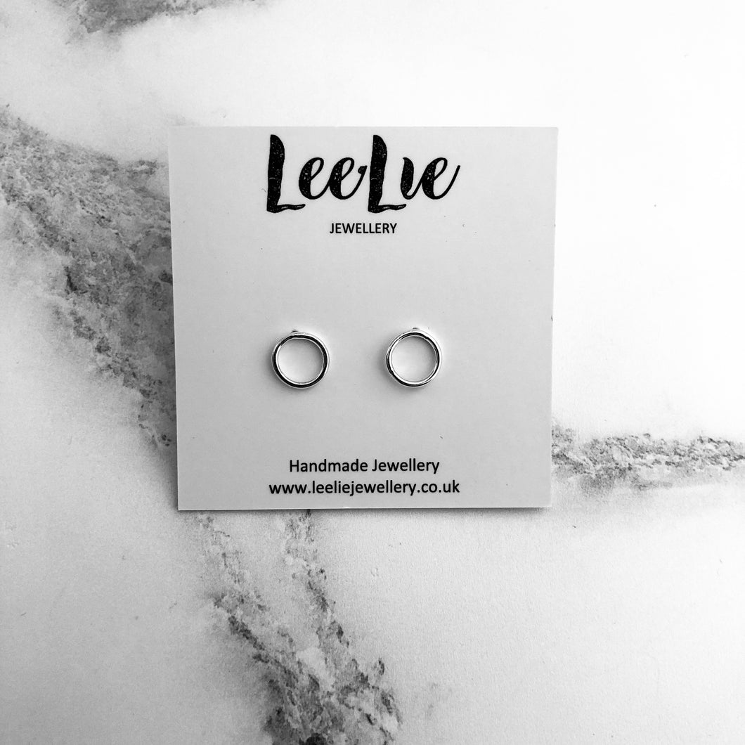 Connect Circle Stud Earrings