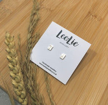 Load image into Gallery viewer, Drift Square Stud Earrings