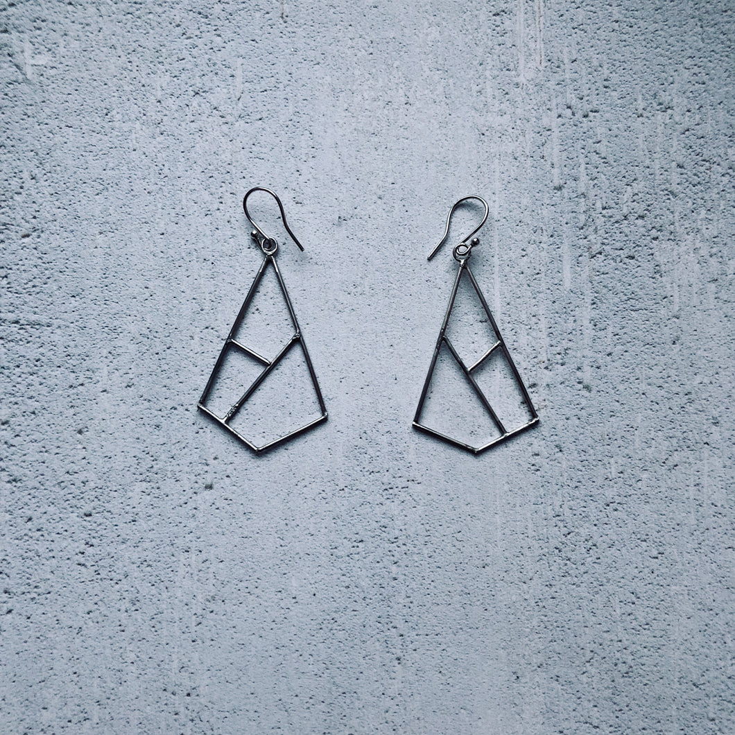 Arrow Pendulum Earrings (Medium)